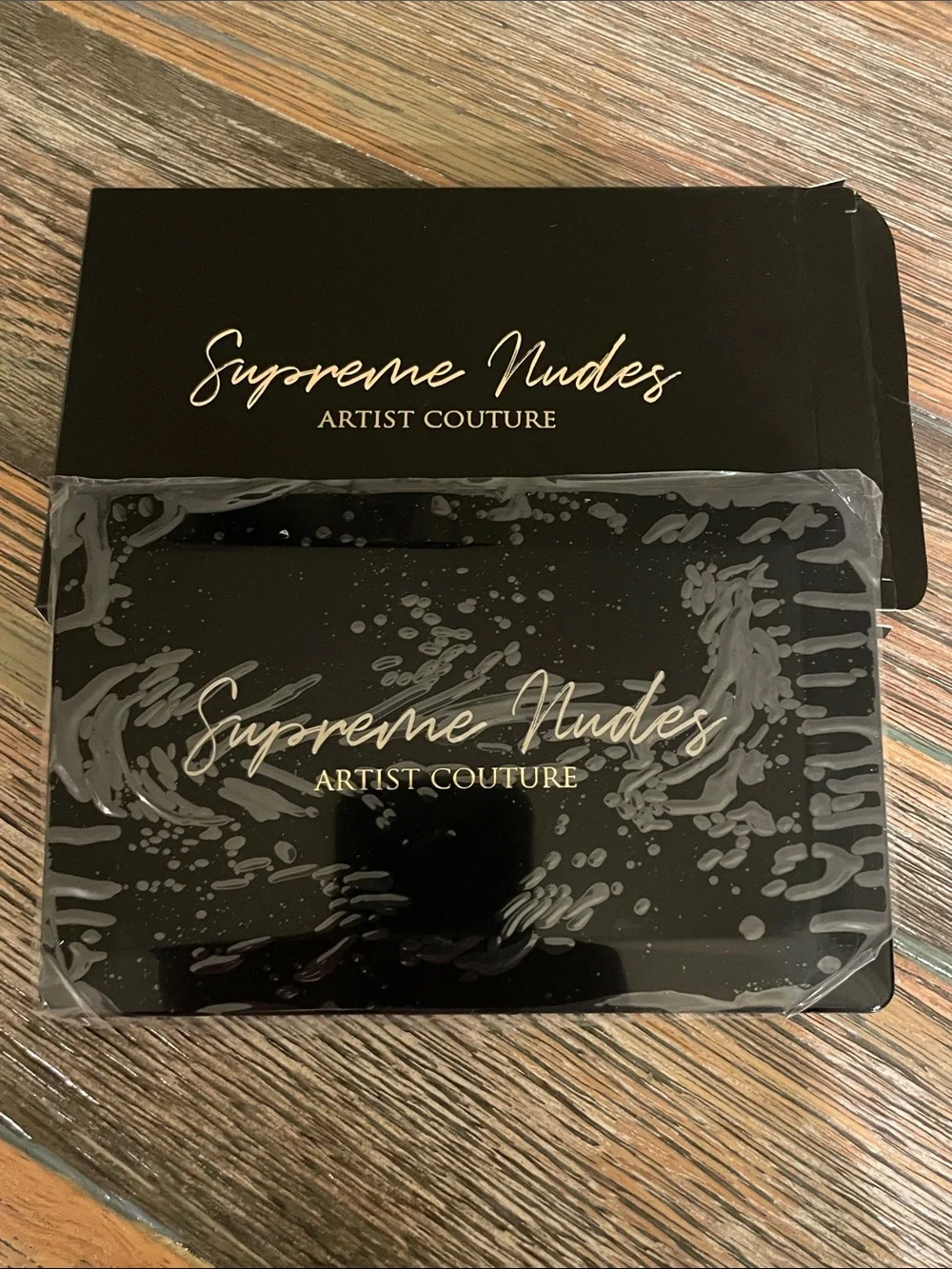 Artist Couture Supreme Nudes Eyeshadow Palette - Black & Gold